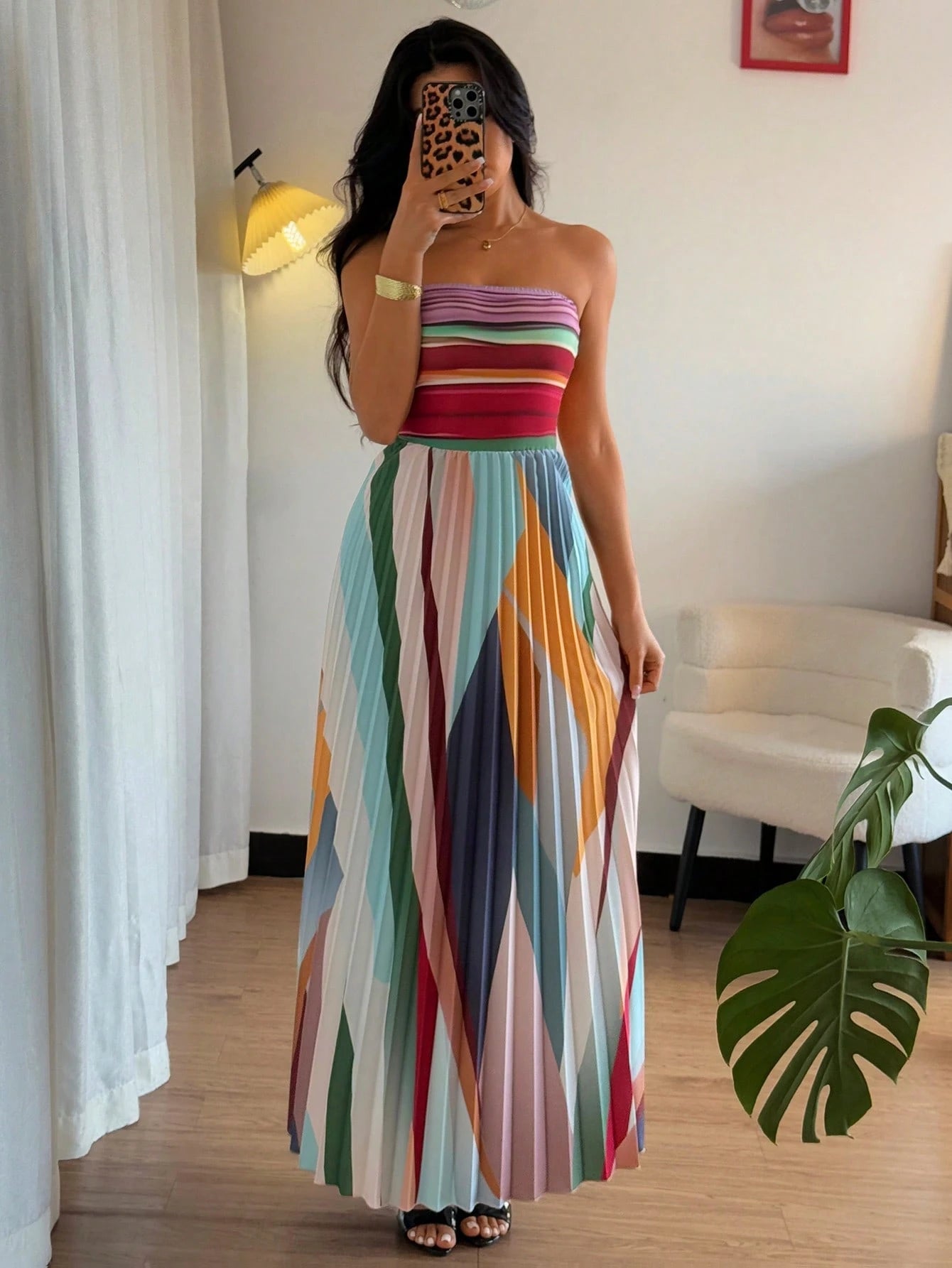 Vestido Tubinho Fashion com Design de Pregas na Cintura