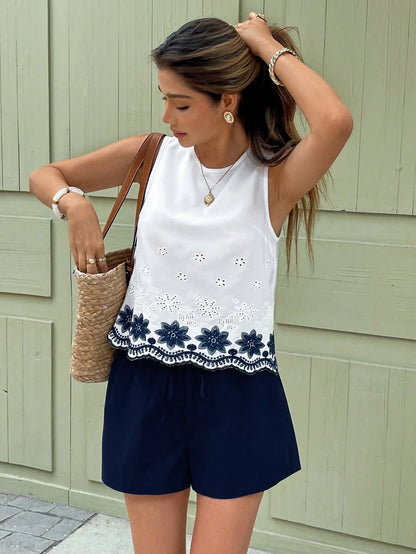 Conjunto Feminino Fernanza com Bordado Floral – Look Pronto e Estiloso para o Verão