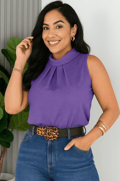 Blusa Social Feminina Elegante Sem Manga – Gola Alta e Detalhe Plissado