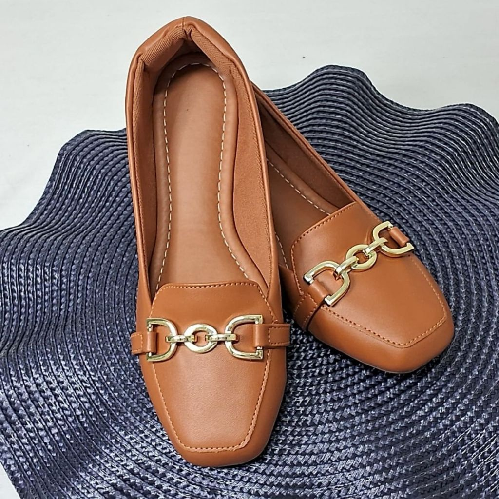 Sapatilha Bico Quadrado Feminina Confortável Mocassim Casual Com Fivela
